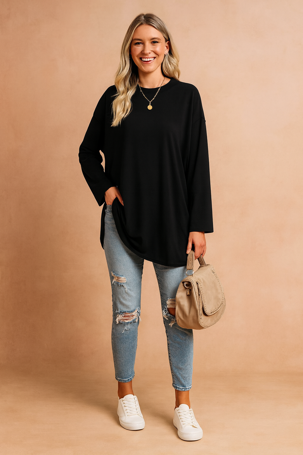 Fashionable women's loose sweater, an ultimate comfort pullover for versatile wear.