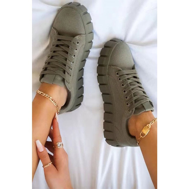 Durable and stylish women's walking shoes, ideal for casual outings.