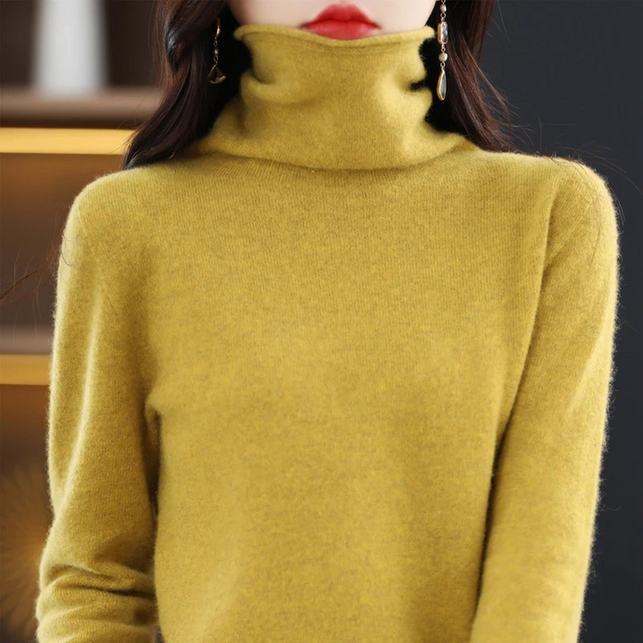 Perfectly crafted women's pullover for a luxurious feel