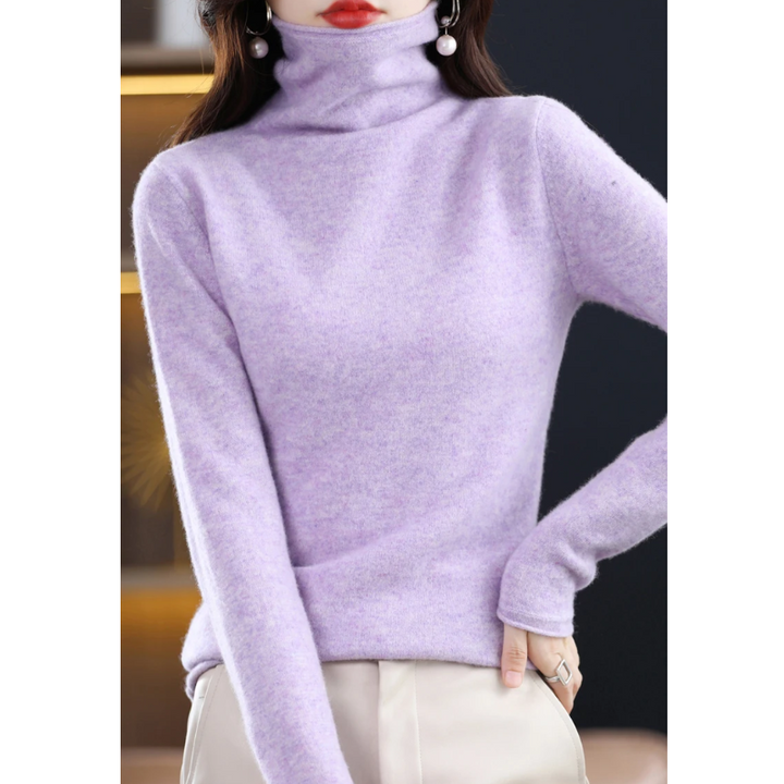 Soft and warm women's sweater, ideal for cold weather comfort