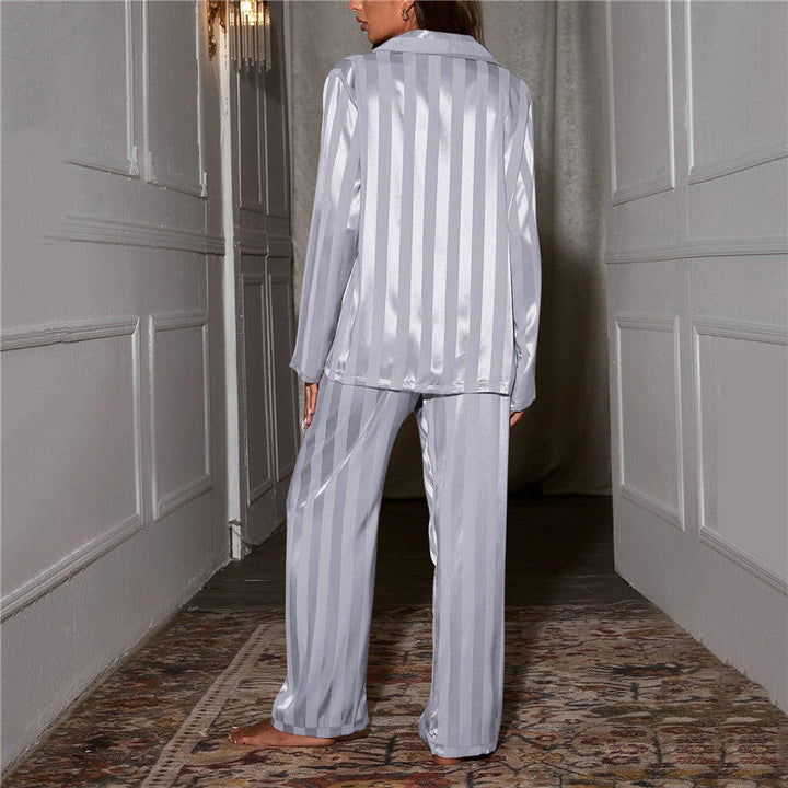 Soft women's pajama set, breathable comfort sleepwear for ultimate relaxation.