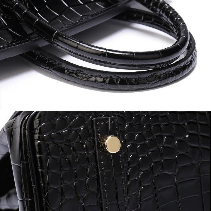 Practical and elegant genuine leather handbag, cognac