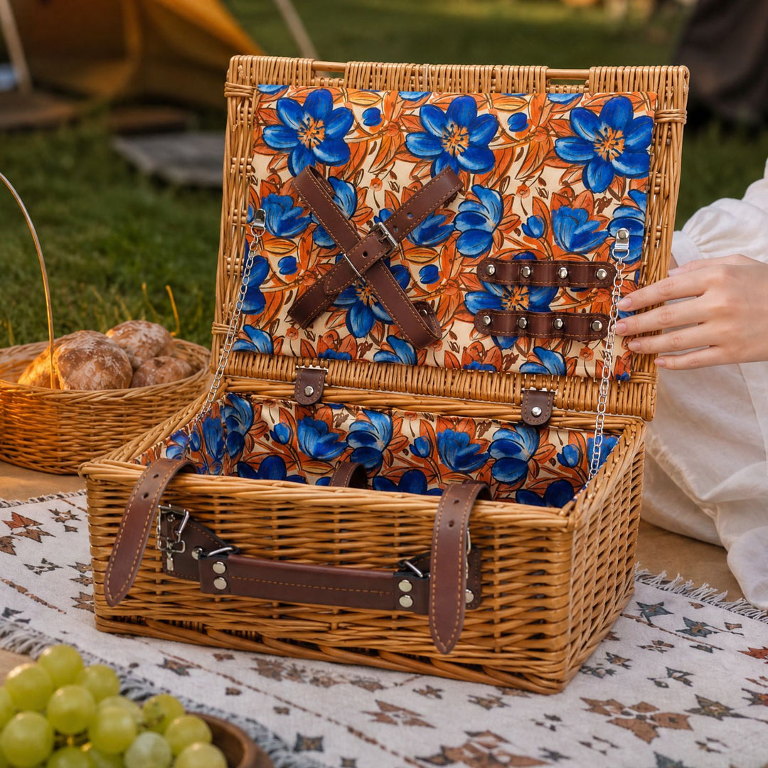 All-in-one women's luxury picnic basket: full dining set, insulated cooler, ideal for any outdoor trip.