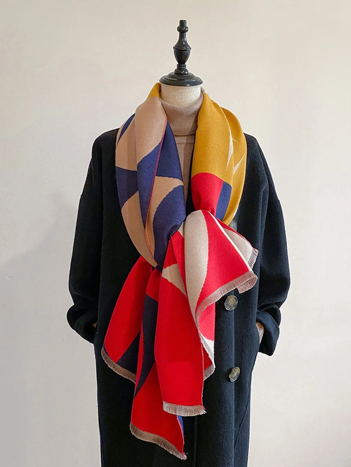 Luxurious lilac scarf, reversible to black, perfect for winter warmth.