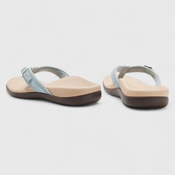 Side profile of women's Maine orthopedic sandals, showcasing stylish design & ergonomic arch support for daily wear.
