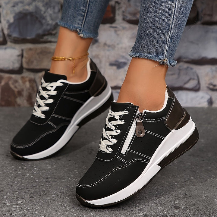 Messa women's walking shoes. Orthopaedic trainers with arch support and elevated comfort, perfect for daily wear.