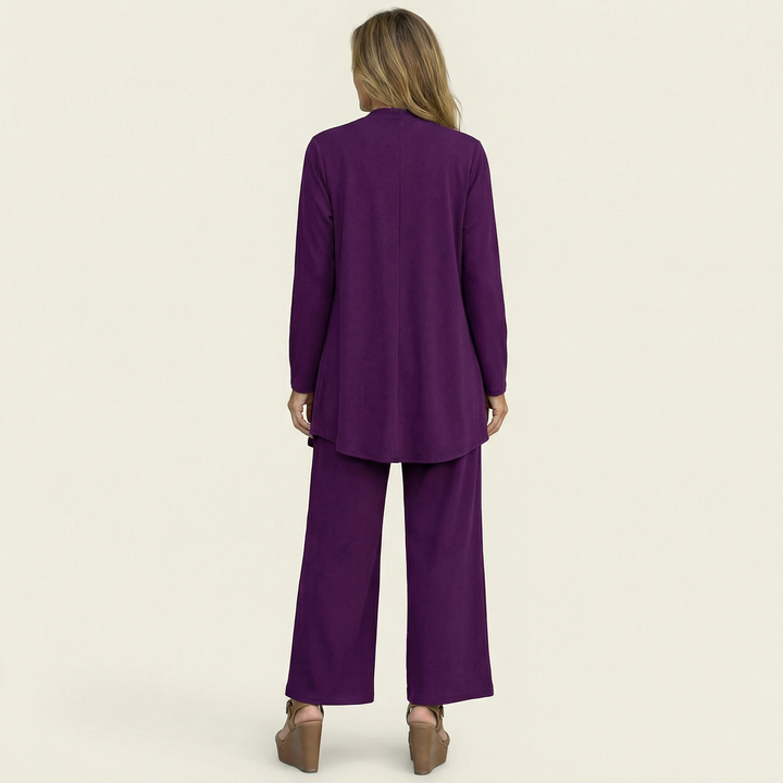Versatile women's 3-piece outfit with vest, blouse & wide-leg pants for chic minimalist style.