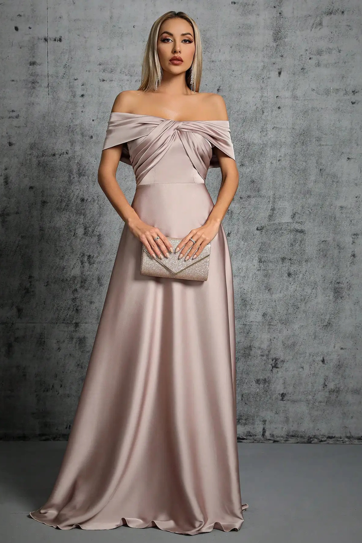 Sophisticated party dress, women's off-shoulder twisted knot pleated A-line maxi.
