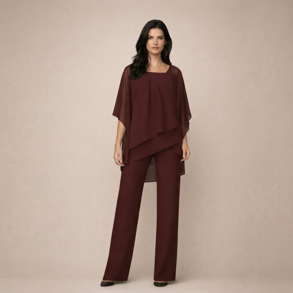 Fashionable women's off-shoulder two-piece set. A versatile summer casual matching outfit.