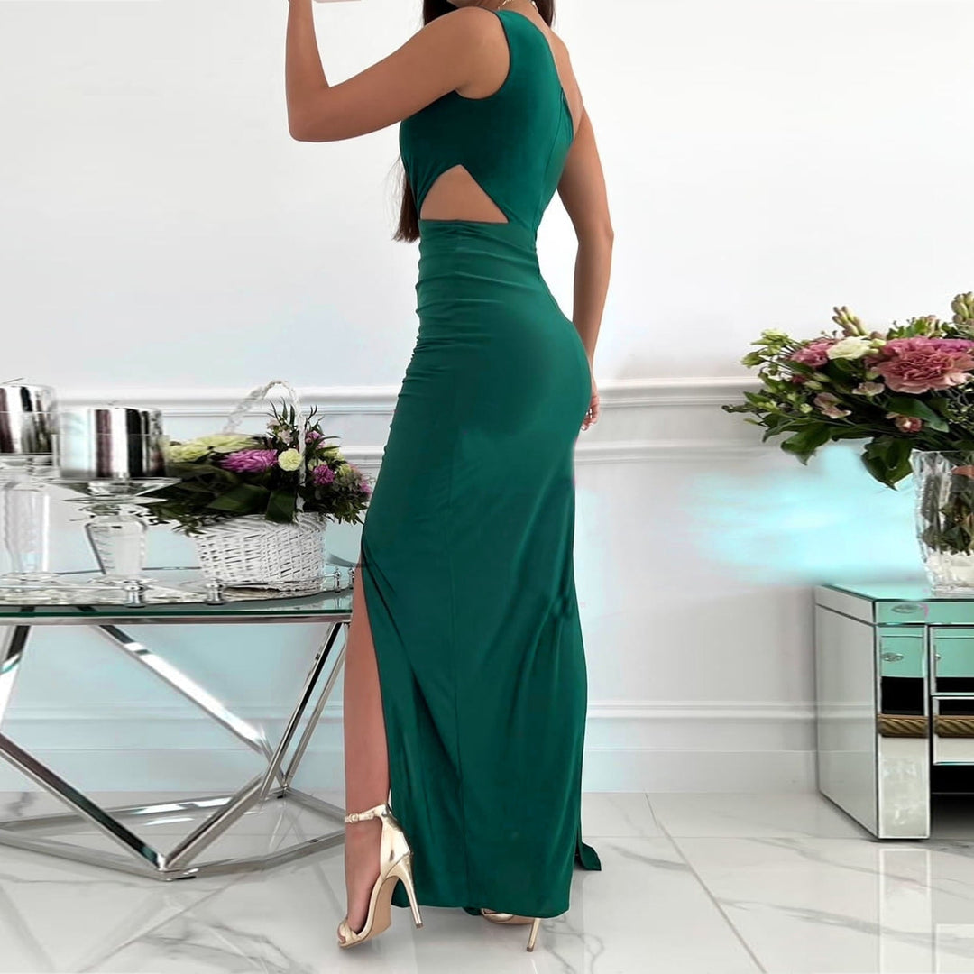 Sophisticated women's one-shoulder evening dress with a graceful draped waist and an alluring leg split design.