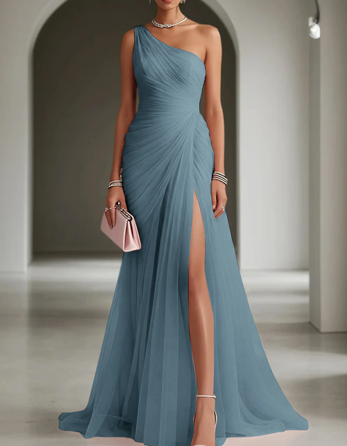 Formal women's pleated maxi gown with a stylish one-shoulder design, chic and long.