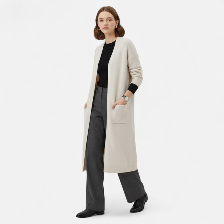 Elegant women's long cardigan with an open front, ideal for fall and winter fashion.