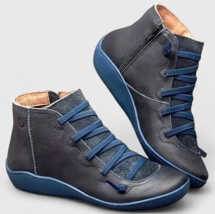 Stylish women's orthopaedic ankle boots, ideal for everyday wear with supportive arch and lasting comfort.