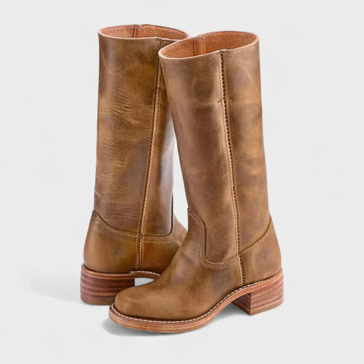 Casual chic women's orthopaedic boots, designed for daily wear with supportive comfort and stylish appeal.