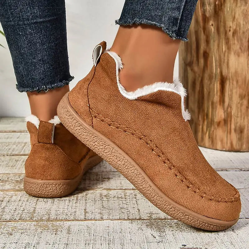 Supportive orthopaedic women's comfort boots. Everyday ankle boots with plush lining & non-slip sole for active women.