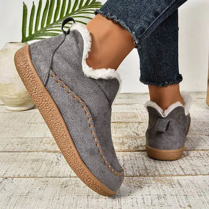 Women's walking boots offering orthopaedic support & plush comfort. Durable, non-slip ankle boots for fall and winter.