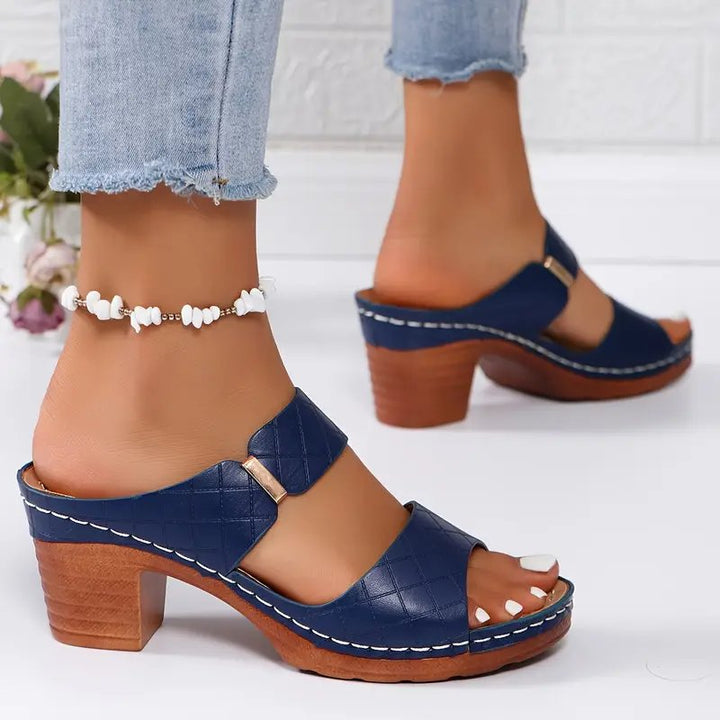 Perfect summer orthopaedic sandals: women's cushioned block heel for ultimate comfort.