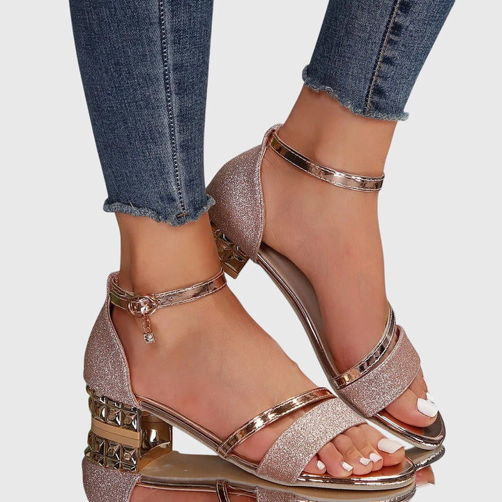 Elegant orthopaedic heeled sandals for women. Versatile design for fashion-forward comfort & support.