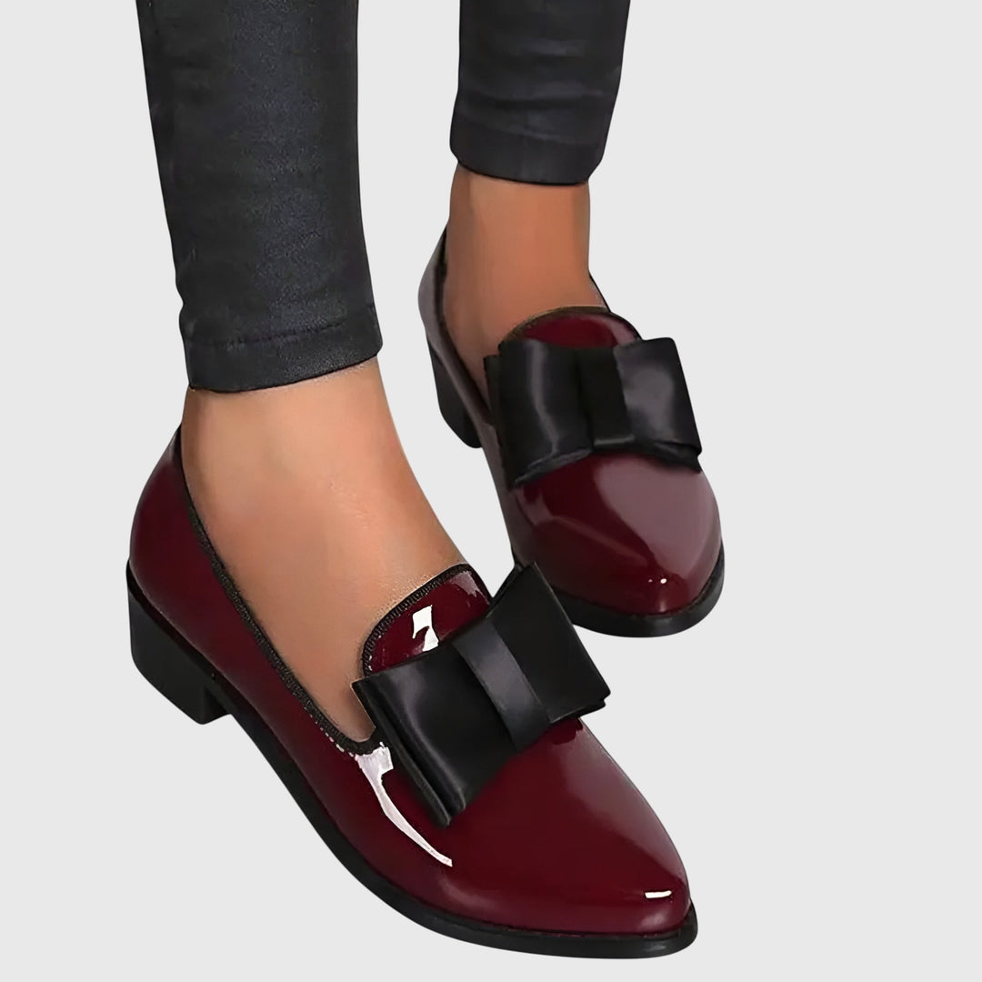 Versatile women's orthopaedic loafers, offering the perfect balance of classic look and cushioned comfort.
