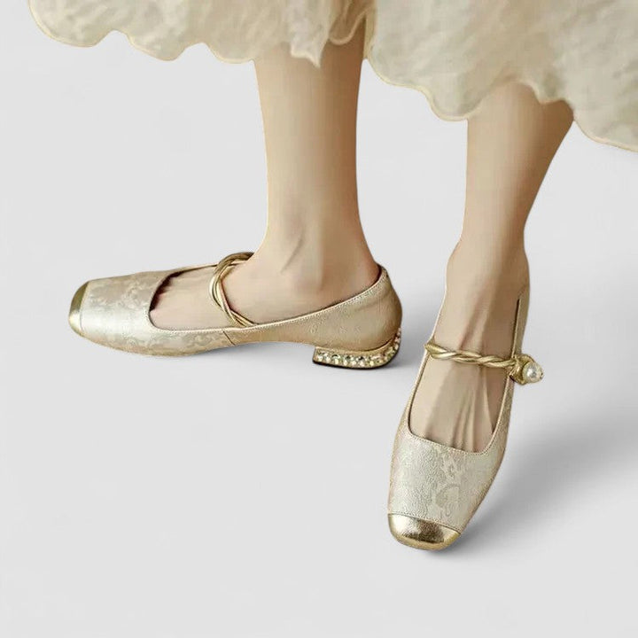 Elegant women's classic Mary Jane shoes with strap design and comfortable orthopaedic support.