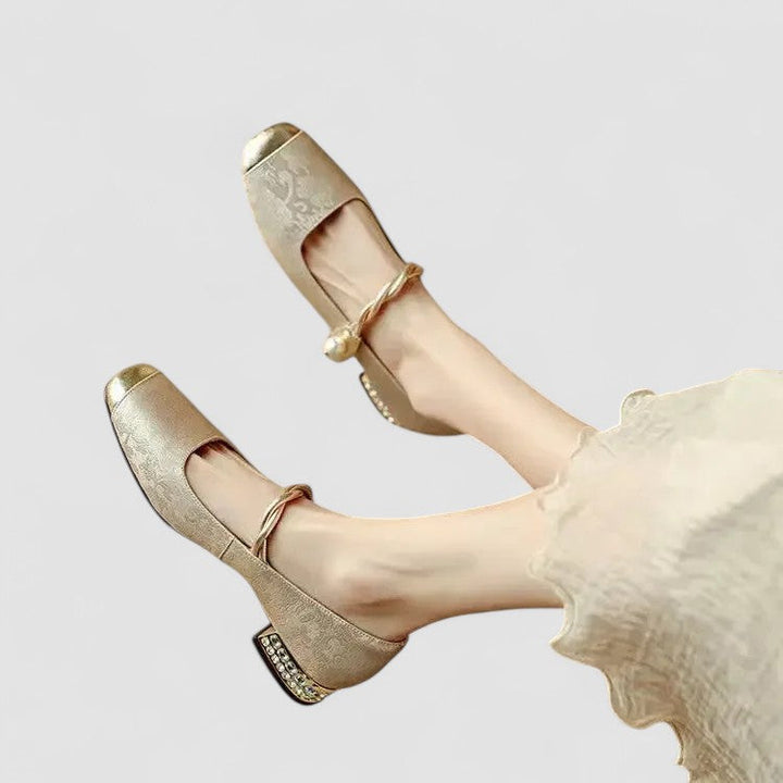 Enjoy all-day comfort and classic style with these elegant orthopaedic Mary Jane shoes for women.