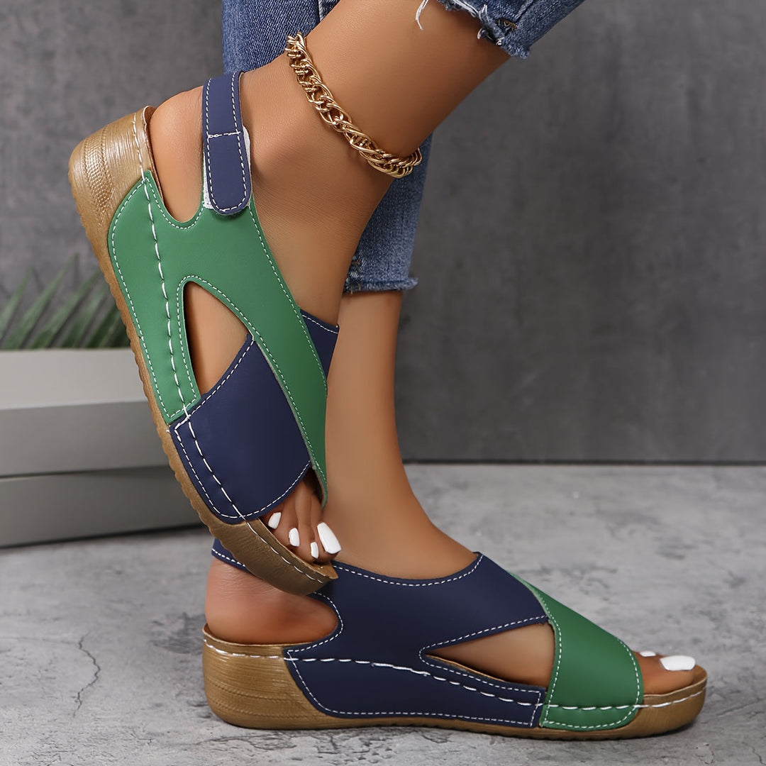 Orthopaedic women's sandals with stylish design & arch support.