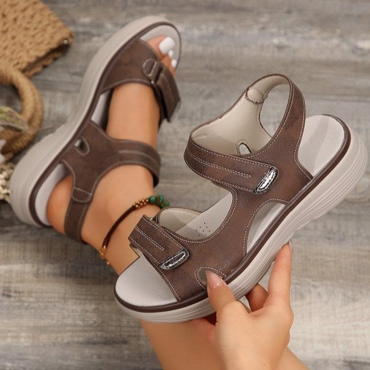 Comfortable women's orthopaedic sandals with excellent arch support for all-day wear.