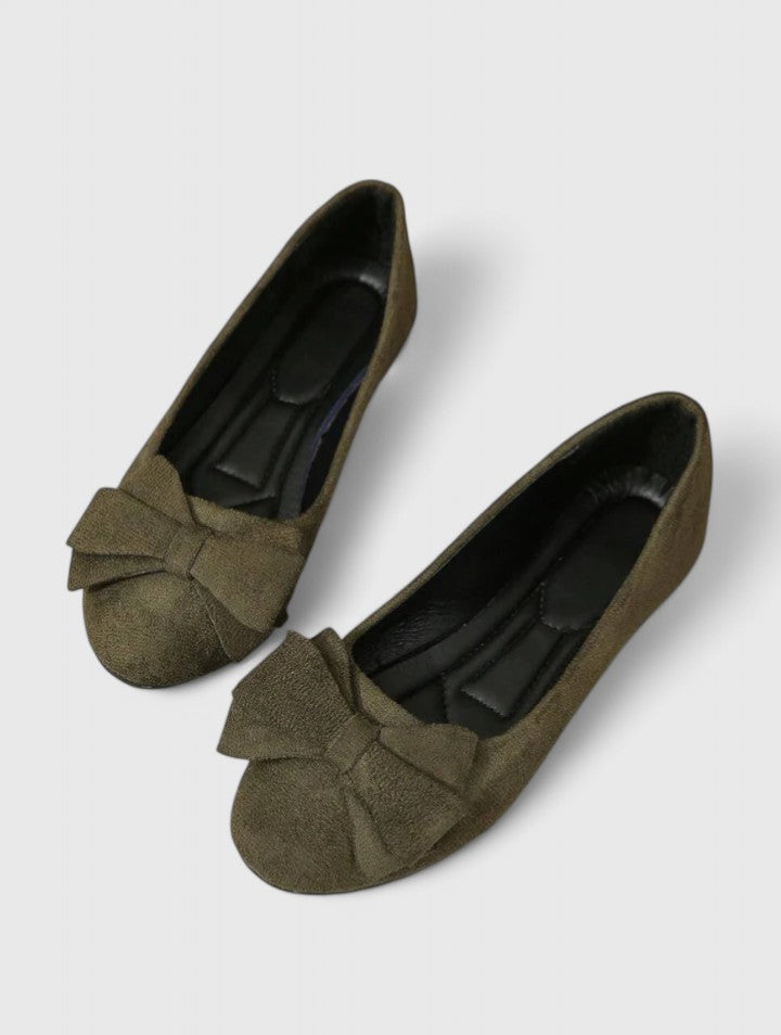 Stylish women's orthopaedic sandals with arch support & posture correction for ultimate foot health & comfort.