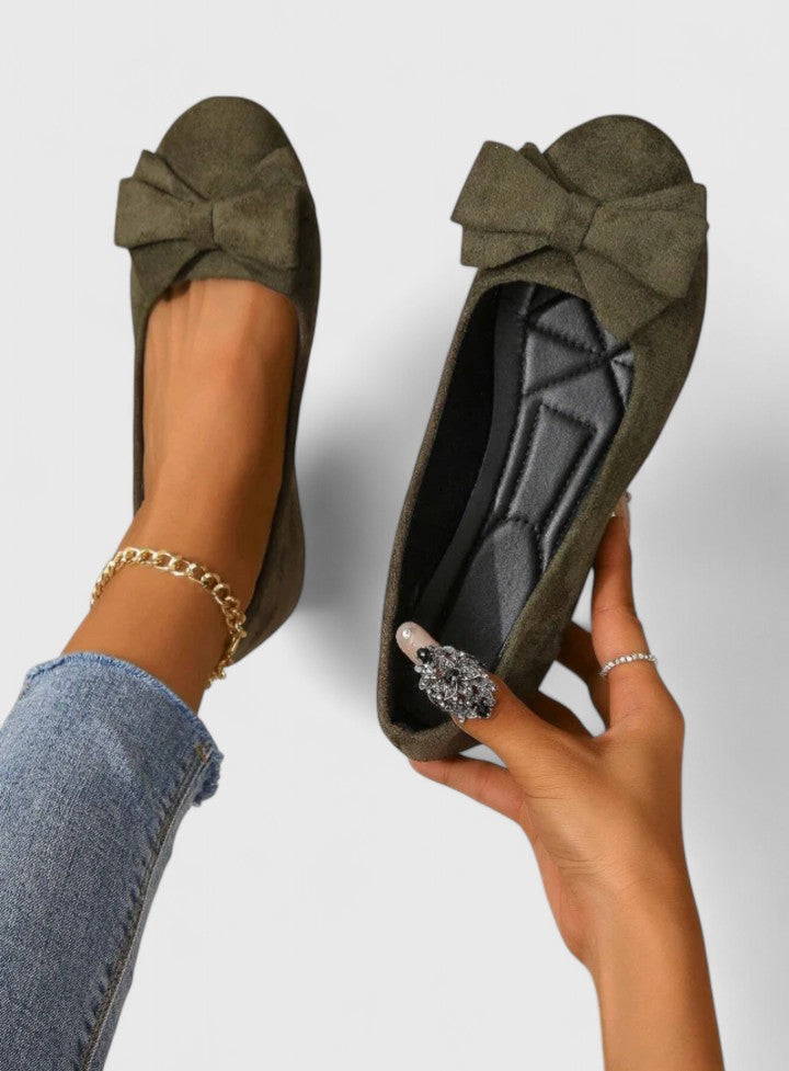 Premium orthopaedic sandals for women, featuring excellent foot support and cushioning for lasting comfort.