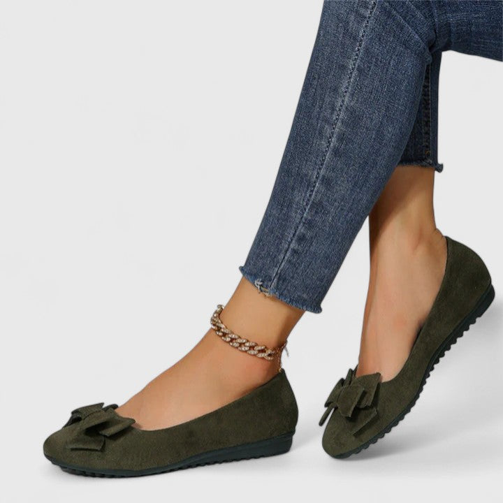 Relieve foot pain with women's orthopaedic sandals, offering arch support & enhanced comfort for daily activities.