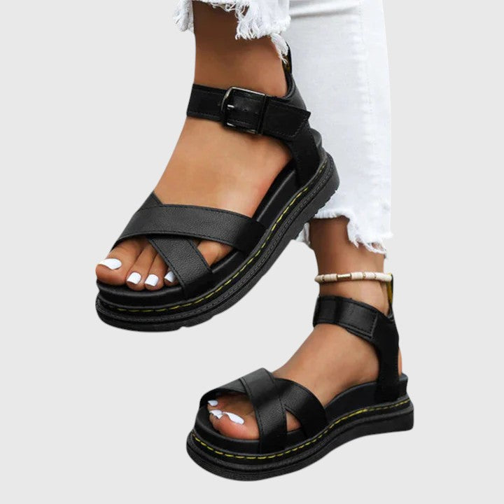 Stylish women's summer sandals, orthopaedic design for comfort & arch support, ideal casual footwear.