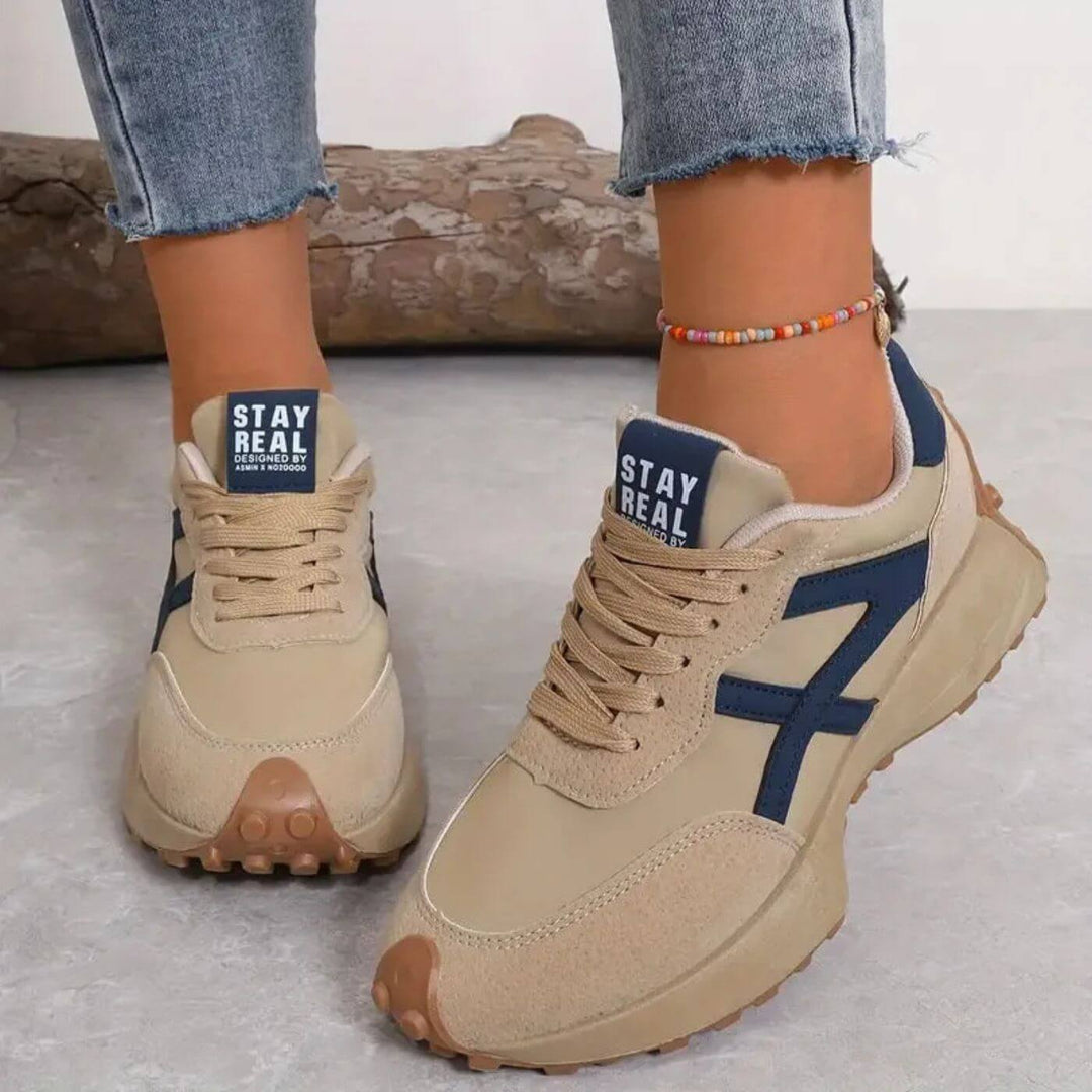 Comfortable women's orthopaedic support trainers with a sleek panel design. Ideal everyday shoes for active women.