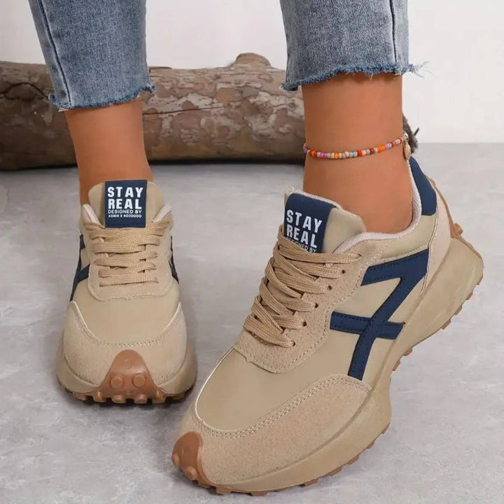 Comfortable women's orthopaedic support trainers with a sleek panel design. Ideal everyday shoes for active women.