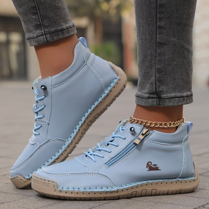 Non-slip orthopaedic women's sneakers, providing excellent arch support.