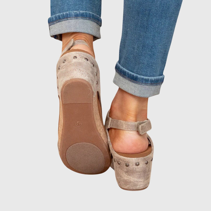 Elegant orthopaedic wedge sandals for women, offering superior comfort and summer style.