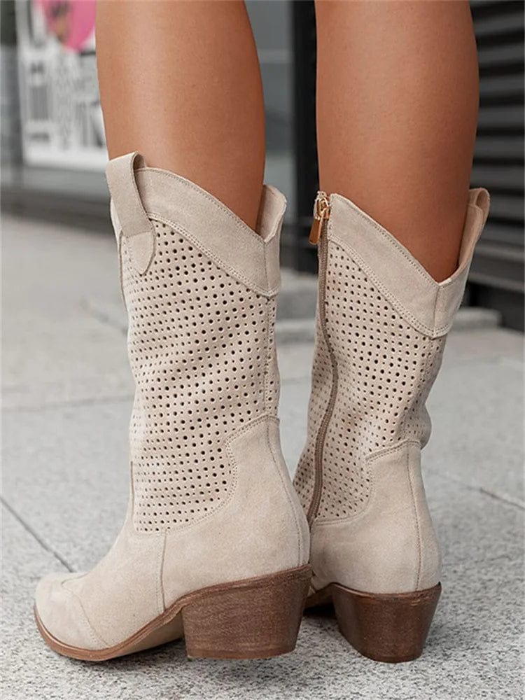 Classic western boots for women, orthopaedic design ensures all-day comfort and stability.