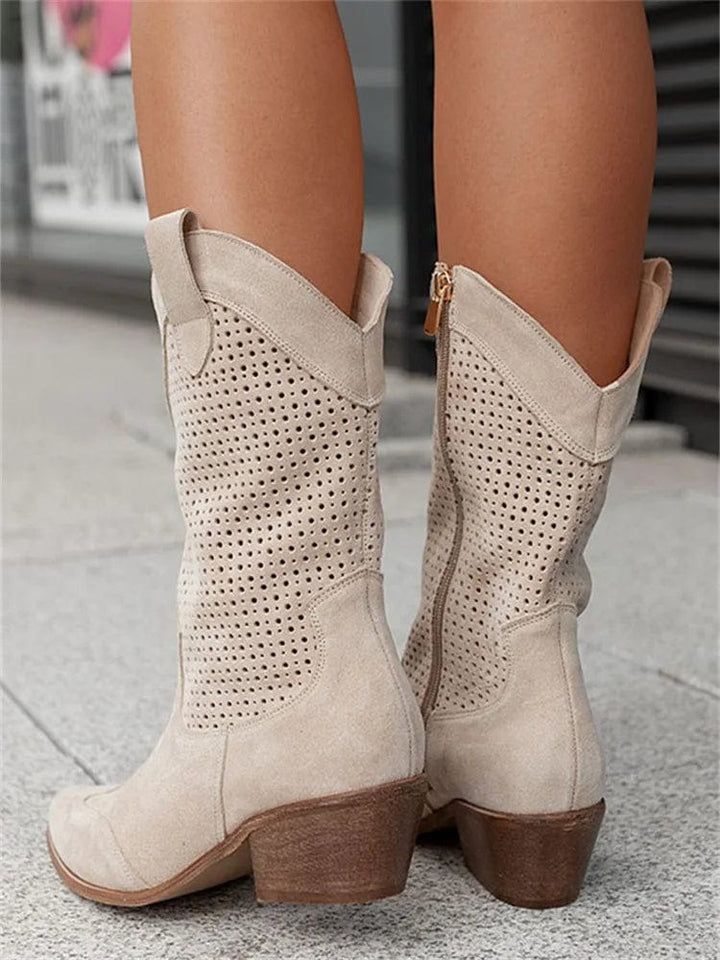 Classic western boots for women, orthopaedic design ensures all-day comfort and stability.