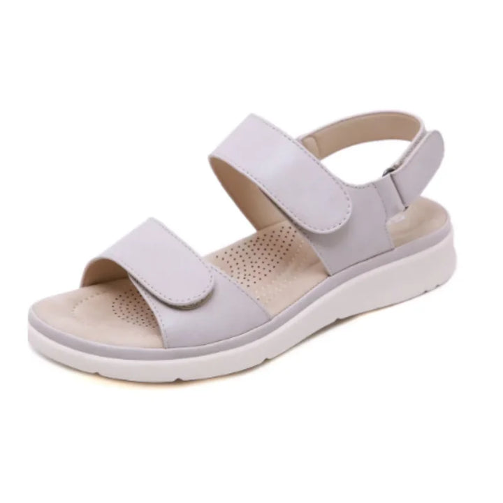 Comfortable women's orthopedic sandals with adjustable straps, offering excellent foot support for daily wear.