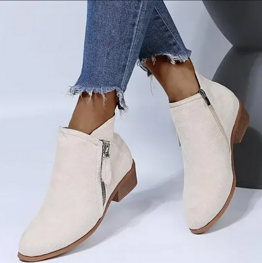 Practical women's orthopedic zipper ankle boots, ideal for winter comfort and foot support.