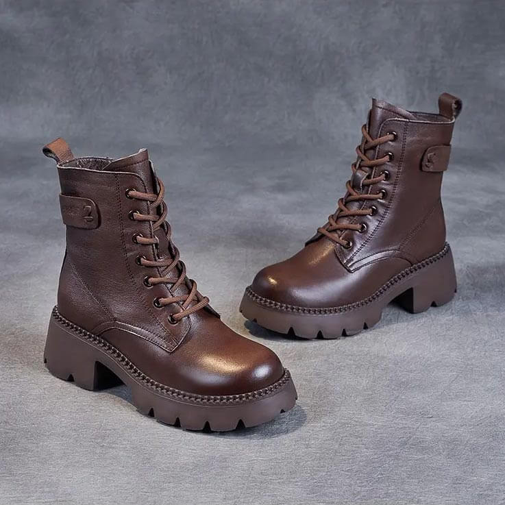 Everyday women's orthopedic boots, ensuring comfort and promoting foot health.