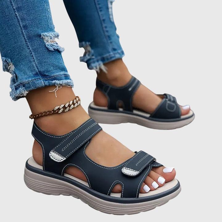 Soft, durable women's comfort sandals with excellent arch support & posture alignment.