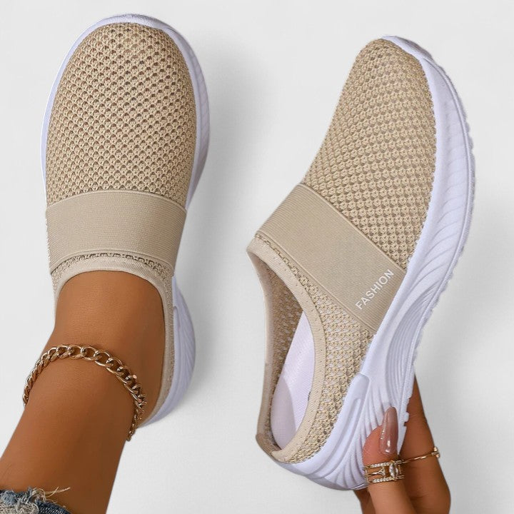 Stylish women's walking shoes, offering everyday comfort & knee/back pain relief.