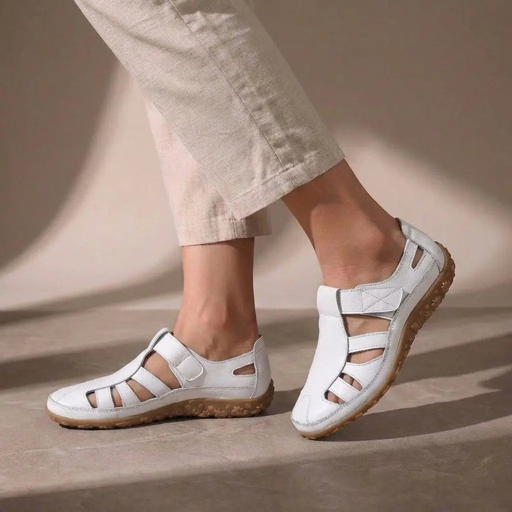 Stylish women's closed toe fisherman sandals for casual summer wear. Orthopedic comfort with an ankle strap.