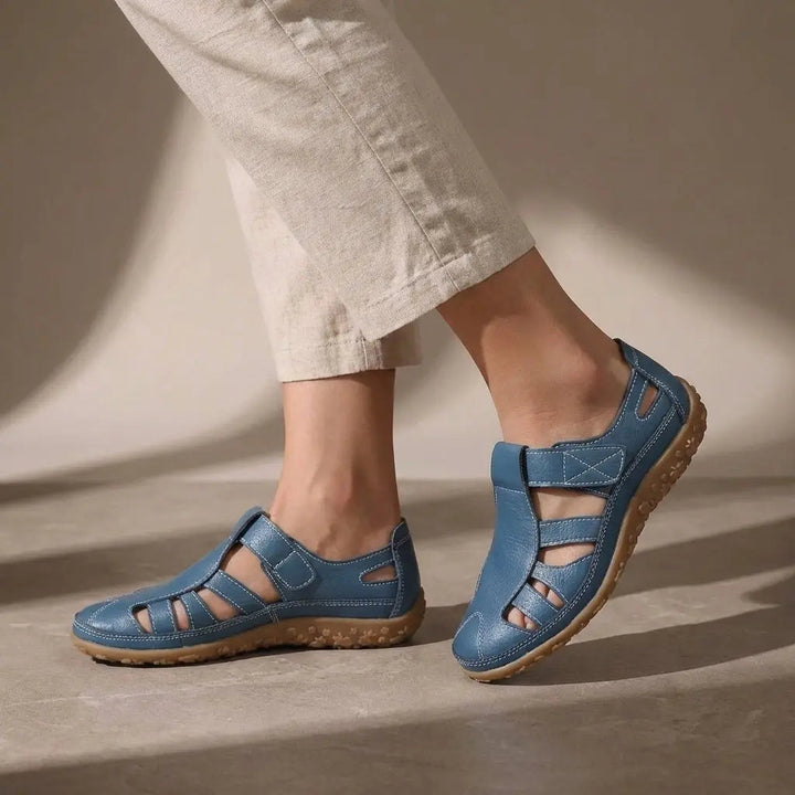Women's orthopedic fisherman sandals with a protective cutout closed toe, perfect for summer casual comfort.