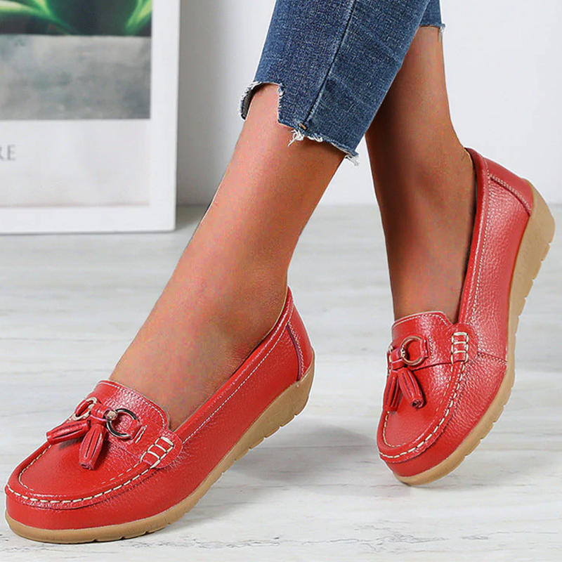 Elegant women's supportive loafers. Orthopedic design ensures comfort for all-day casual wear.
