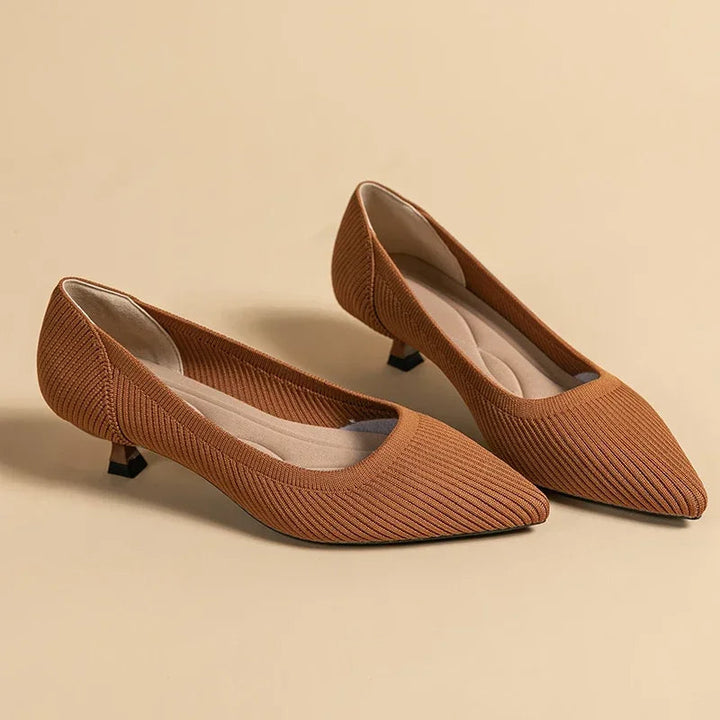 Black orthopedic heeled sandals for women, combining modern style with supreme comfort.