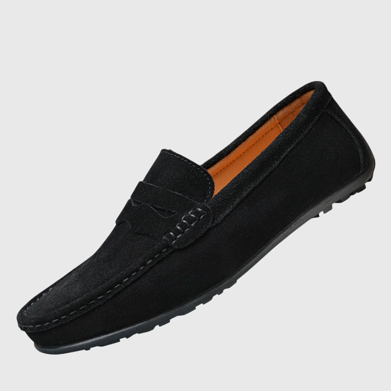 Women's orthopedic loafers paired with jeans, delivering all-day comfort and modern effortless style.