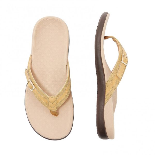 Versatile women's comfort sandals, orthopedic support, non-slip sole for daily activities.