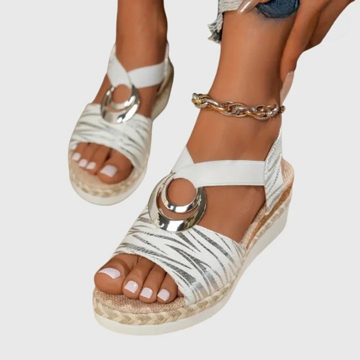 Adjustable strap women's orthopedic open-toe platform sandals for all-day comfort & healthy feet.