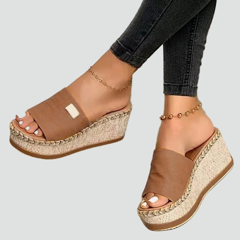 Comfortable women's espadrille platform wedges, orthopedic design for foot support & elegant single-strap summer style.